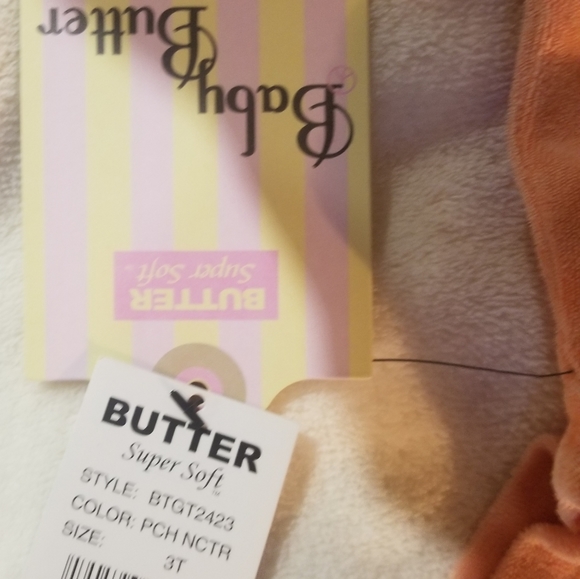 Jumper in nectarine color short sleeve with hood - Picture 8 of 10